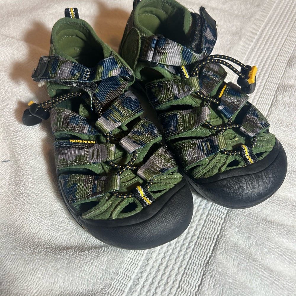 Keen Kids Olive Green Camo Sandals